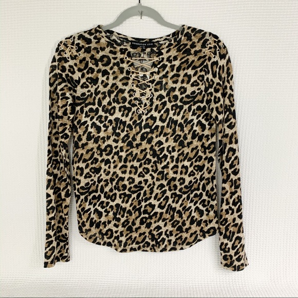 Generation Love Leopard Top - Picture 2 of 8